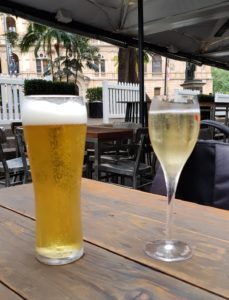 Refreshing refreshments, Customs House Bar, Macquarie Place, Sydney