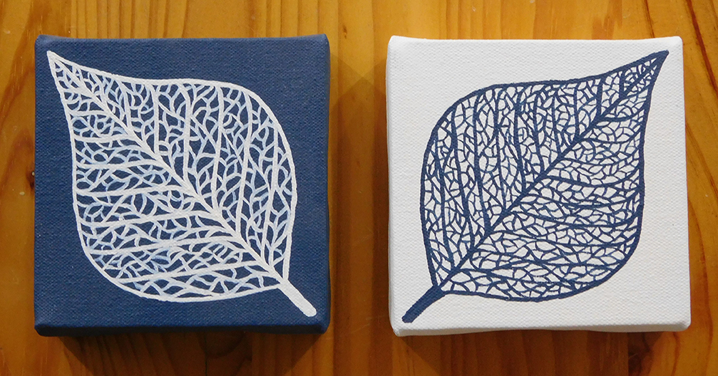 Lace Leaves - blue and white pair